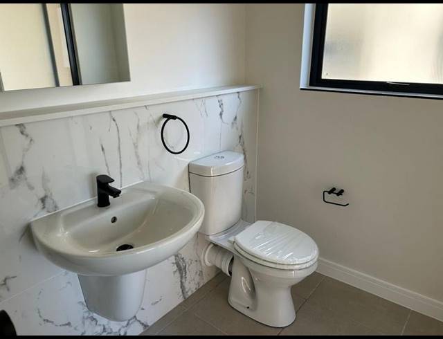 1 BEDROOM PROPERTY TO RENT IN SANDOWN